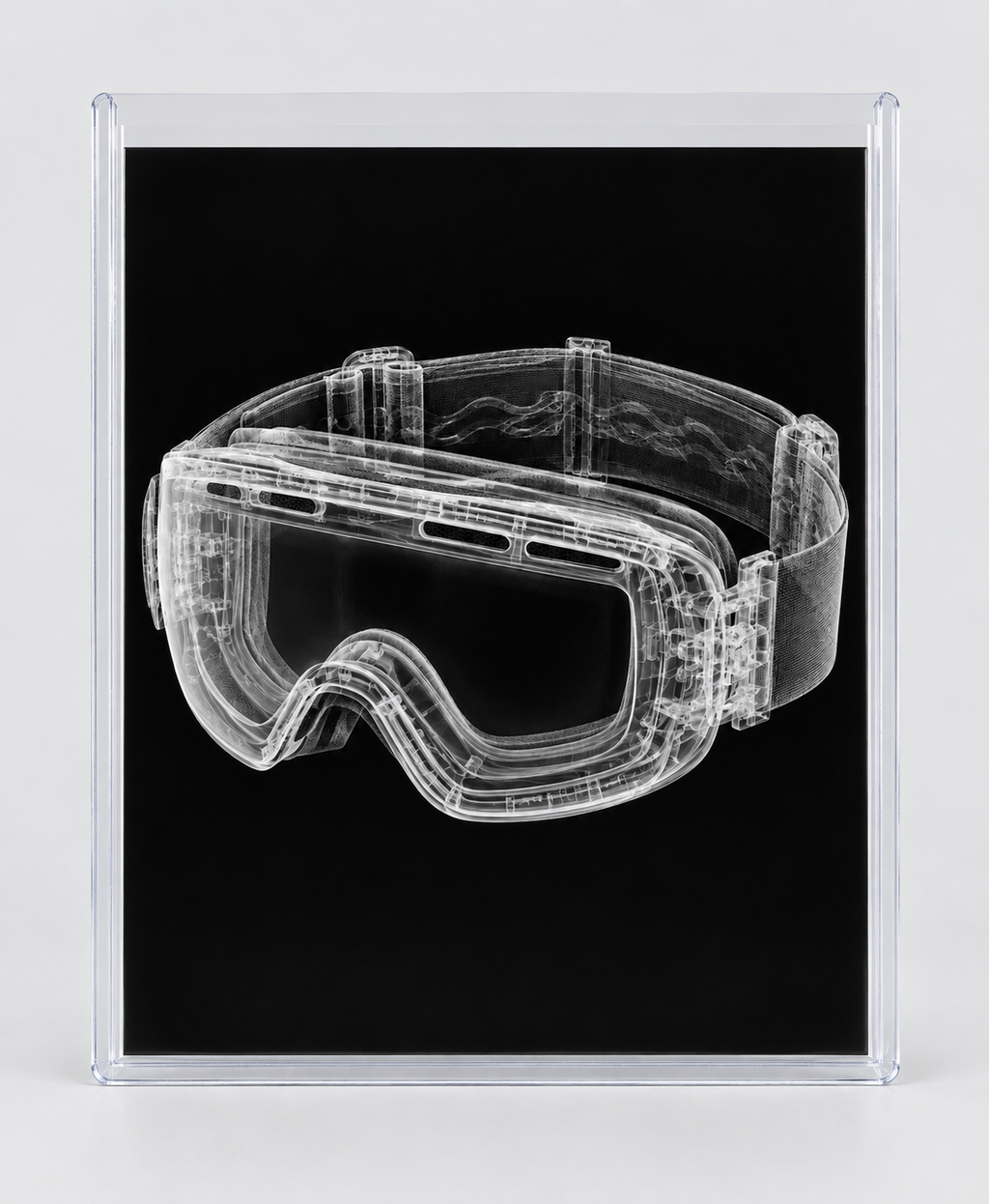 EXPOSED WINTER — SKI GOGGLES in clear rigid card sleeve