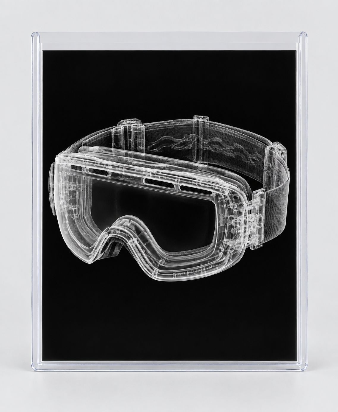 EXPOSED WINTER — SKI GOGGLES in clear rigid card sleeve